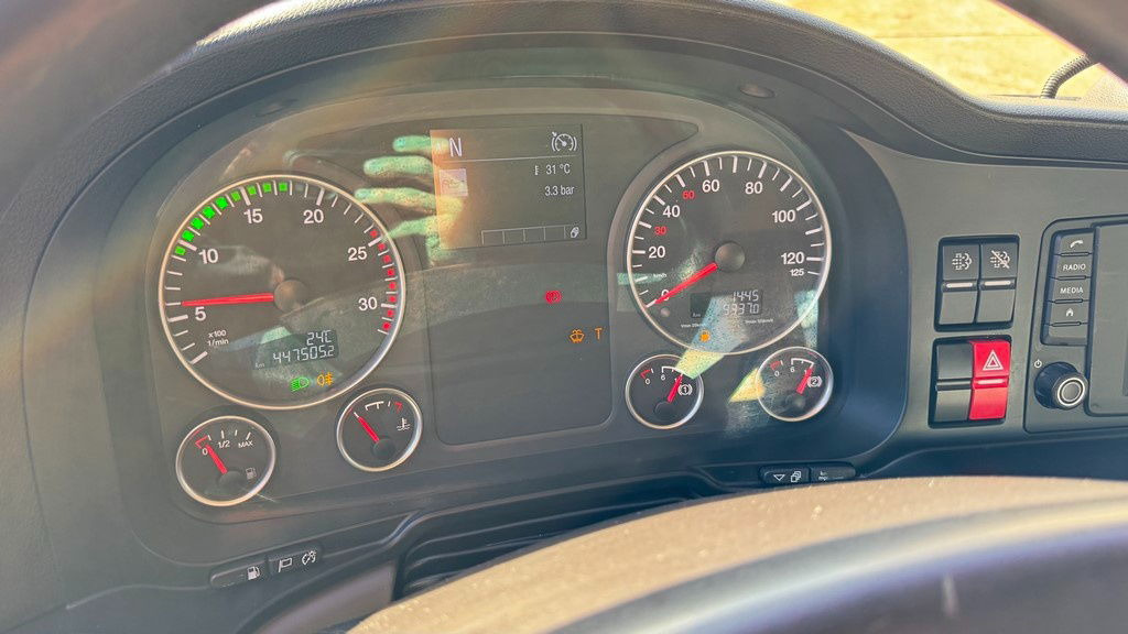 Влекач MAN TGS 18.460 4X4 tractor unit - cardan - motor brake: снимка 21