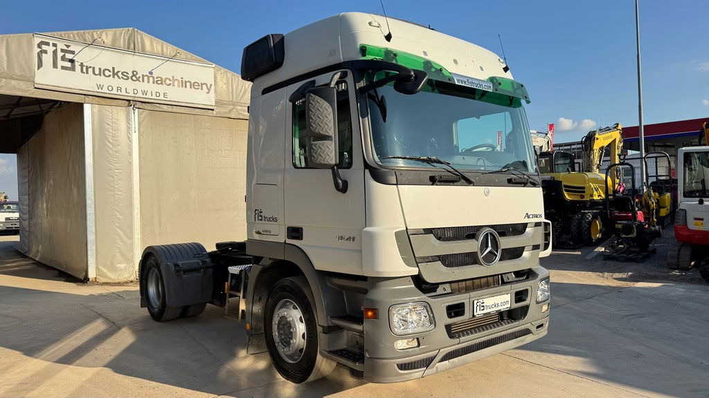 Mercedes-Benz Actros 1841 LS 4x2 tractor unit - Влекач: снимка 2 Mercedes-Benz Actros 1841 LS 4x2 tractor unit - Влекач: снимка 2