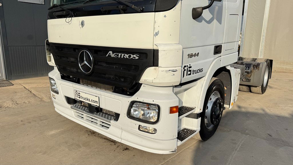 Mercedes-Benz Actros 1844 4x2 tractor unit - retarder - Влекач: снимка 2 Mercedes-Benz Actros 1844 4x2 tractor unit - retarder - Влекач: снимка 2