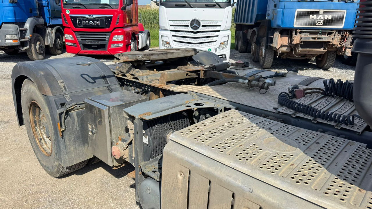 Mercedes-Benz Arocs 1945 HAD 4X4 tractor unit - tipper hydraulics - retarder - Влекач: снимка 4 Mercedes-Benz Arocs 1945 HAD 4X4 tractor unit - tipper hydraulics - retarder - Влекач: снимка 4