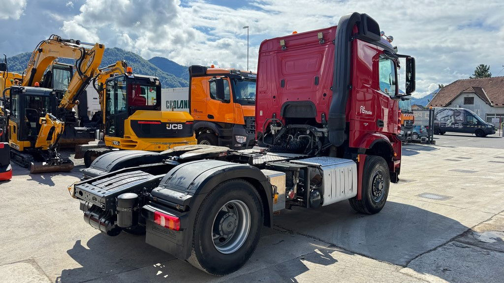 Mercedes-Benz Arocs 1945 HAD 4X4 tractor unit - tipper hydraulics - retarder - Влекач: снимка 5 Mercedes-Benz Arocs 1945 HAD 4X4 tractor unit - tipper hydraulics - retarder - Влекач: снимка 5