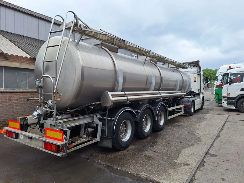 BSLT STC1A - Полуремарке цистерна: снимка 3 BSLT STC1A - Полуремарке цистерна: снимка 3