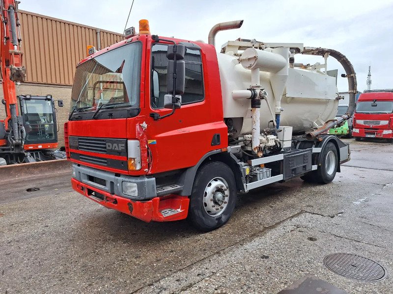 DAF CF 310 - Каналопочистваща машина: снимка 1 DAF CF 310 - Каналопочистваща машина: снимка 1