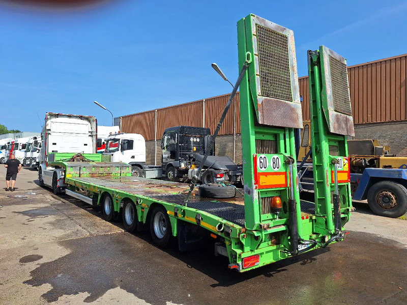 Kässbohrer LOWBED - Нискорамна площадка полуремарке: снимка 2 Kässbohrer LOWBED - Нискорамна площадка полуремарке: снимка 2