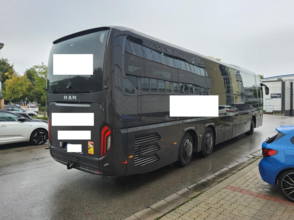 MAN Lion´s Coach C R09 53+1+1 / WC / Küche / Fahrschulpedale - Туристически автобус: снимка 4 MAN Lion´s Coach C R09 53+1+1 / WC / Küche / Fahrschulpedale - Туристически автобус: снимка 4