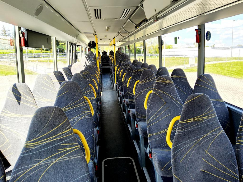 Mercedes Benz O 550 Integro L 360 PS - Euro 6 / Klima / Automatik / Lift - Междуградски автобус: снимка 5 Mercedes Benz O 550 Integro L 360 PS - Euro 6 / Klima / Automatik / Lift - Междуградски автобус: снимка 5