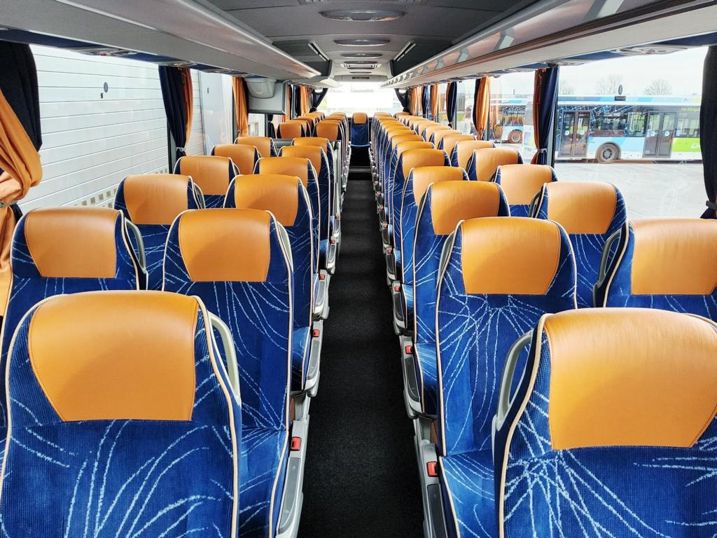 Mercedes Benz Tourismo 17 RHD - L 62 Sitze / ORIGINAL KM !! - Туристически автобус: снимка 5 Mercedes Benz Tourismo 17 RHD - L 62 Sitze / ORIGINAL KM !! - Туристически автобус: снимка 5