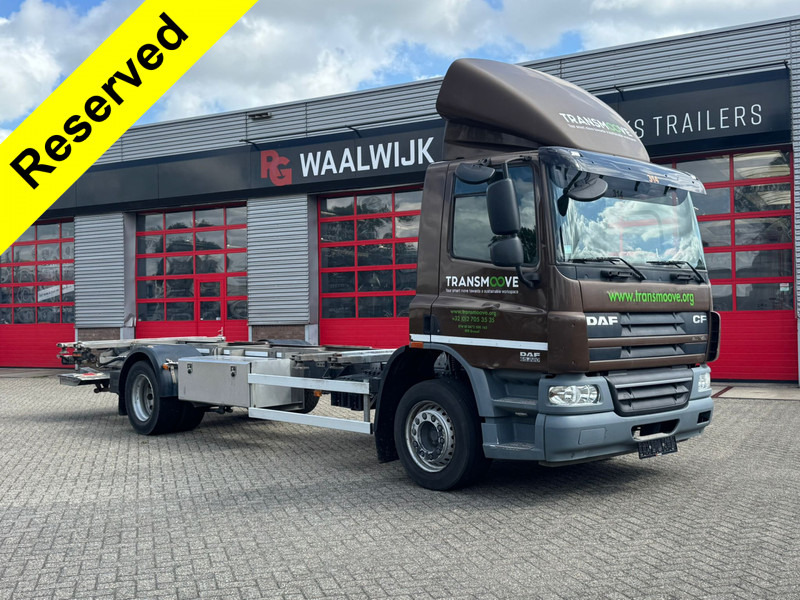 DAF CF65 220 - Шаси кабина: снимка 1 DAF CF65 220 - Шаси кабина: снимка 1