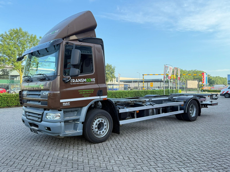 DAF CF65 220 - Шаси кабина: снимка 2 DAF CF65 220 - Шаси кабина: снимка 2