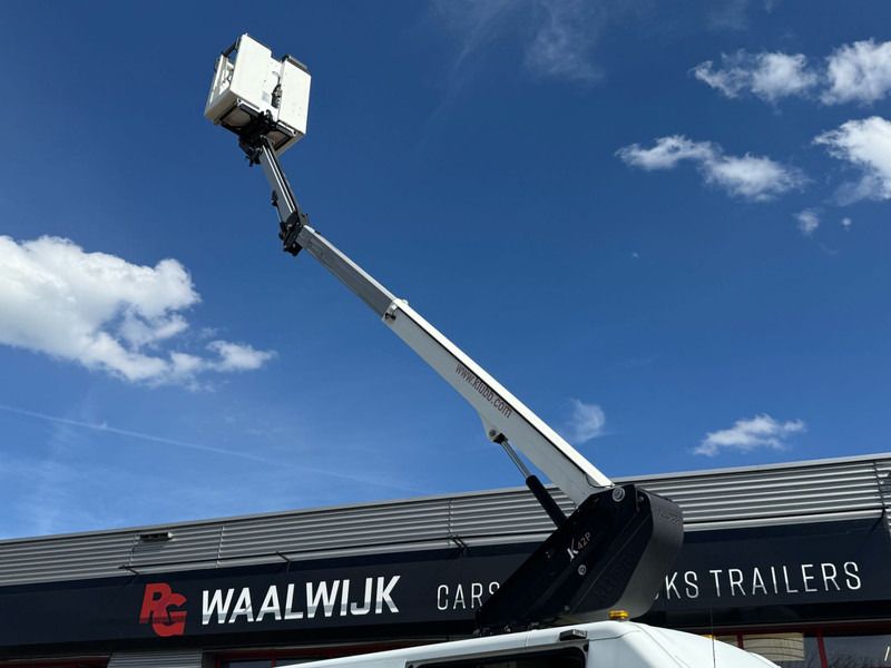 Iveco 70C15H 2 persoonslift, Electric/Hydraulic lift K 42 Hybrid - Камион: снимка 3 Iveco 70C15H 2 persoonslift, Electric/Hydraulic lift K 42 Hybrid - Камион: снимка 3