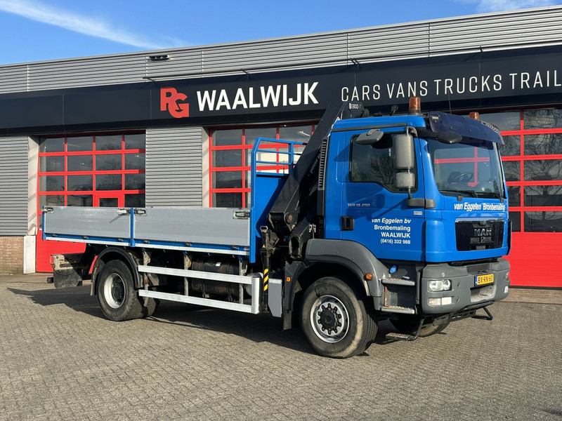 MAN TGM 18-290 4x4 Kraan met Open laadbak HMF Kraan 13 T - Камион с кран: снимка 3 MAN TGM 18-290 4x4 Kraan met Open laadbak HMF Kraan 13 T - Камион с кран: снимка 3