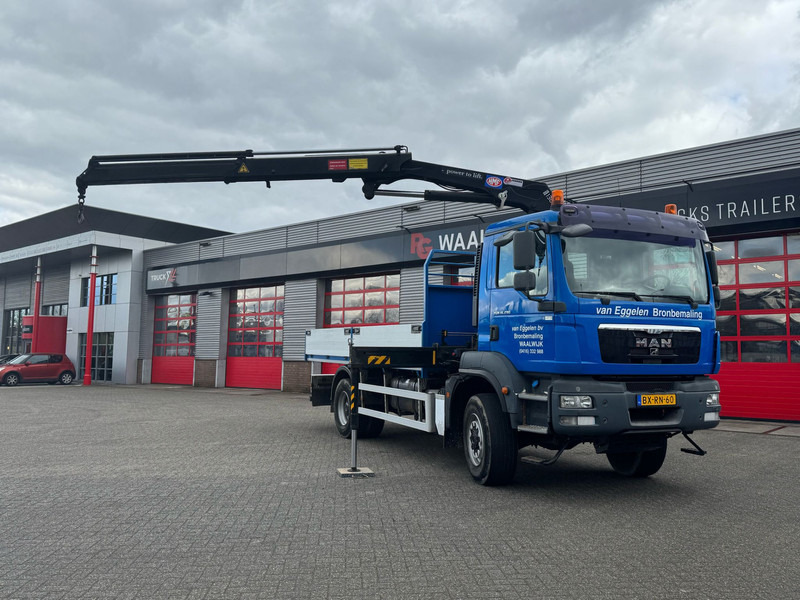 MAN TGM 18-290 4x4 Kraan met Open laadbak HMF Kraan 13 T - Камион с кран: снимка 5 MAN TGM 18-290 4x4 Kraan met Open laadbak HMF Kraan 13 T - Камион с кран: снимка 5