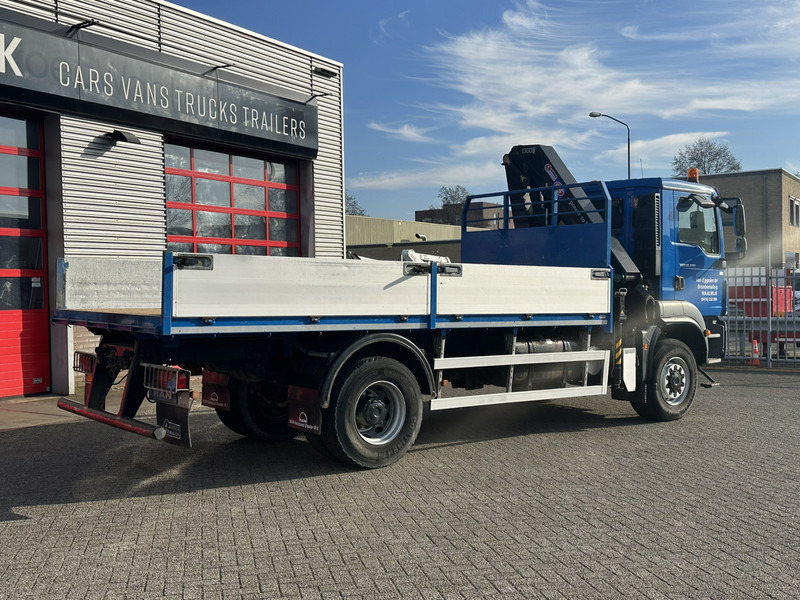 MAN TGM 18-290 4x4 Kraan met Open laadbak HMF Kraan 13 T - Камион с кран: снимка 4 MAN TGM 18-290 4x4 Kraan met Open laadbak HMF Kraan 13 T - Камион с кран: снимка 4