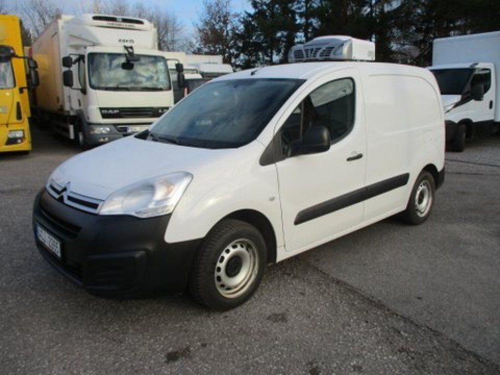 Citroën Berlingo izotherm - Хладилен бус: снимка 3 Citroën Berlingo izotherm - Хладилен бус: снимка 3