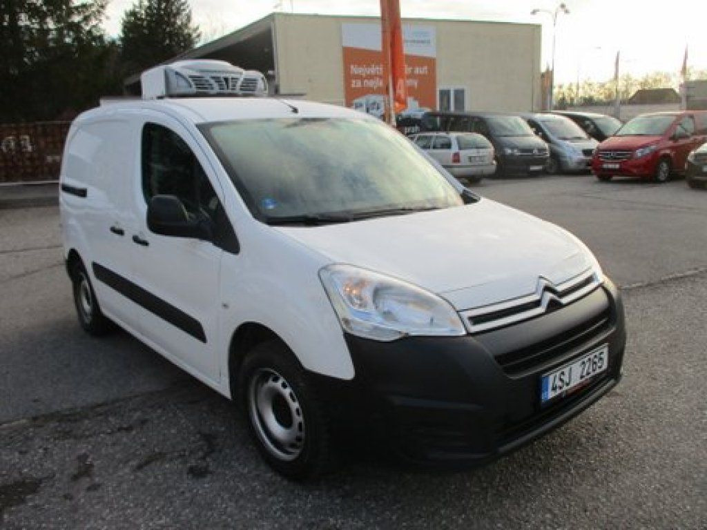 Citroën Berlingo izotherm - Хладилен бус: снимка 1 Citroën Berlingo izotherm - Хладилен бус: снимка 1