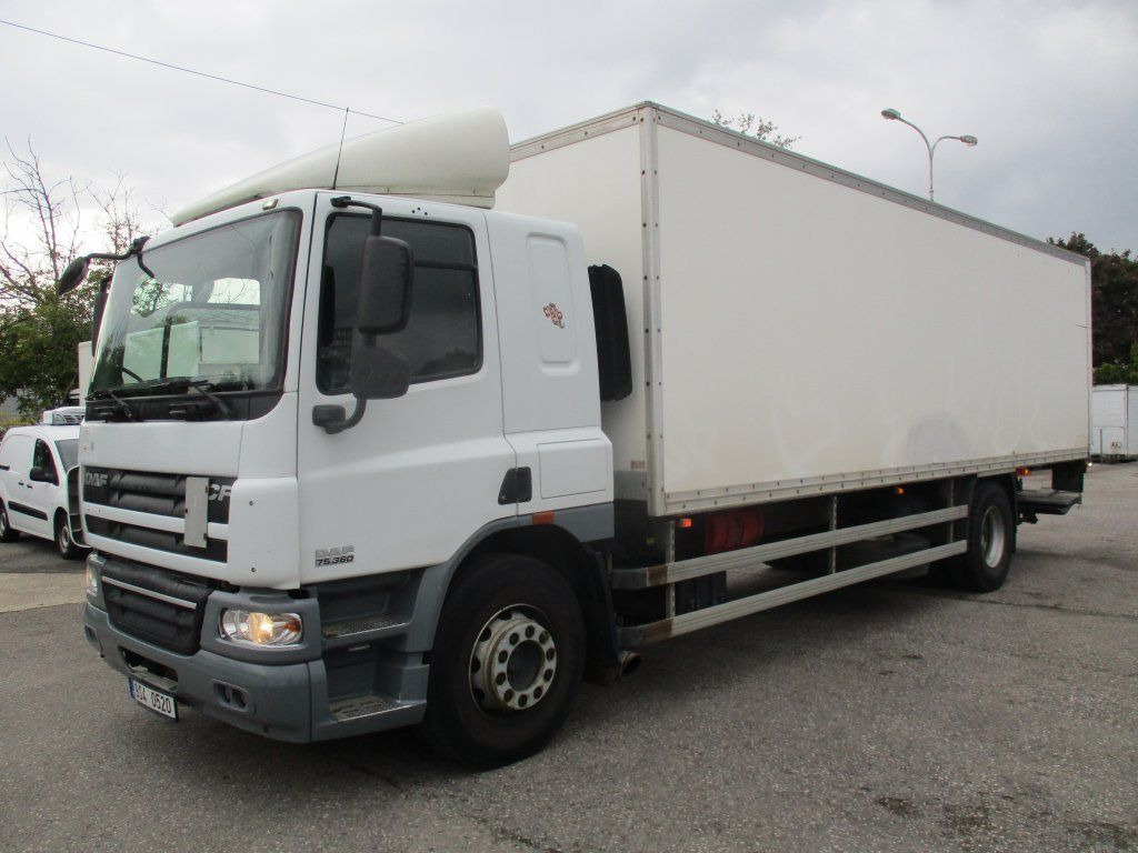 DAF CF 75.310 - Камион фургон: снимка 1 DAF CF 75.310 - Камион фургон: снимка 1