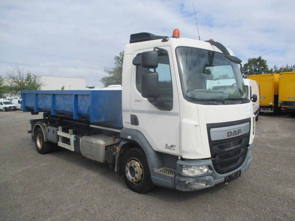 Мултилифт с кука камион DAF LF 12.250: снимка 6