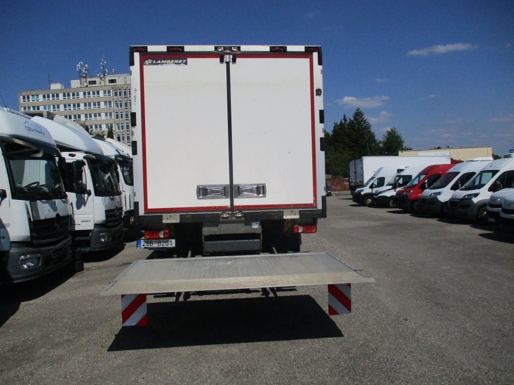 DAF LF 18.260 DAF LF 18.260 Xarios 600 - Рефрижератор камион: снимка 4 DAF LF 18.260 DAF LF 18.260 Xarios 600 - Рефрижератор камион: снимка 4