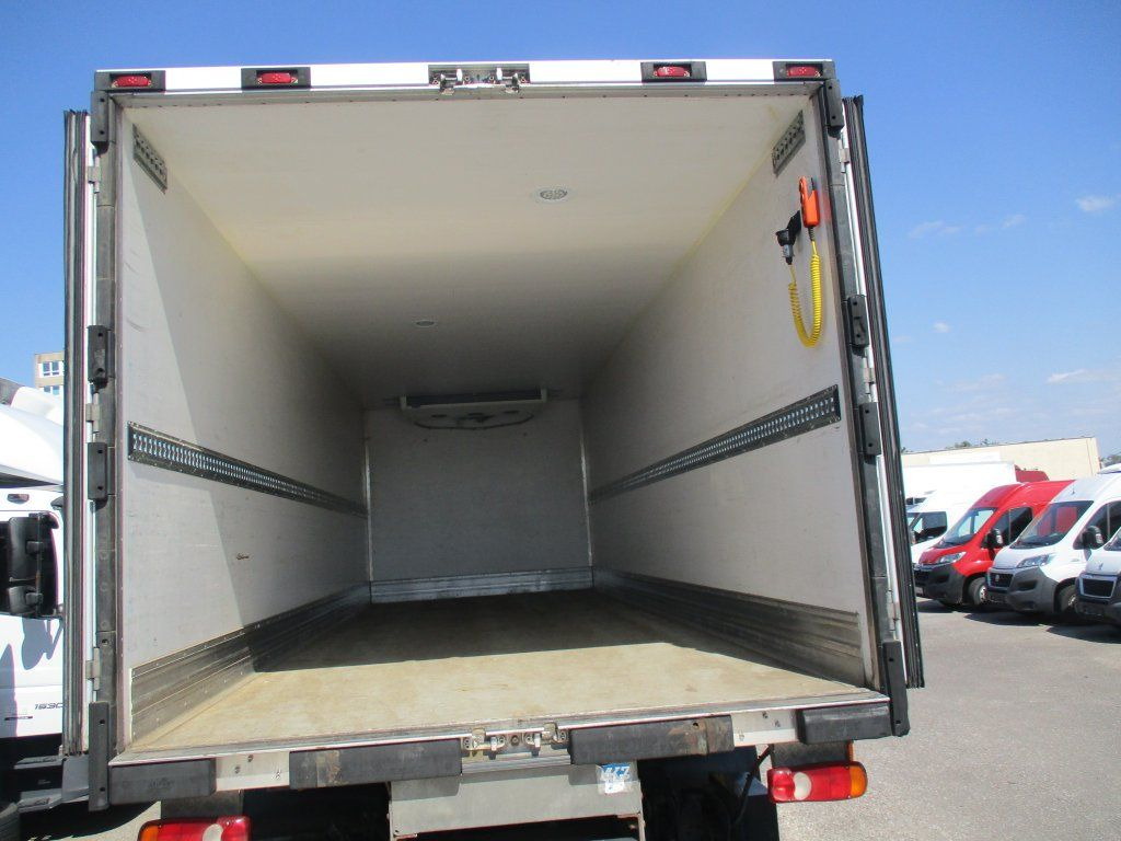 DAF LF 18.260 DAF LF 18.260 Xarios 600 - Рефрижератор камион: снимка 5 DAF LF 18.260 DAF LF 18.260 Xarios 600 - Рефрижератор камион: снимка 5