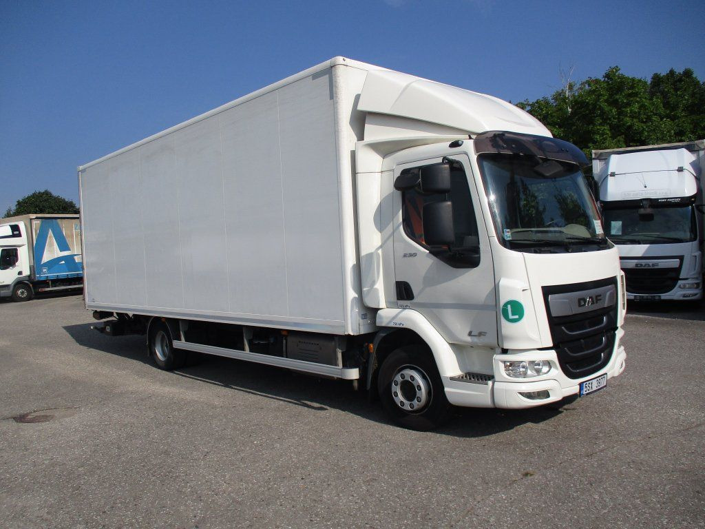 DAF LF 230 - Камион фургон: снимка 2 DAF LF 230 - Камион фургон: снимка 2