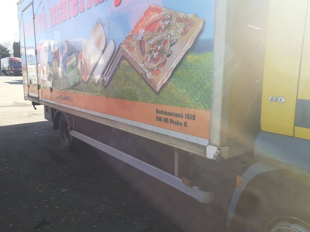 DAF LF45.210 mit Carrier Motorschaden engineproblem - Рефрижератор камион: снимка 5 DAF LF45.210 mit Carrier Motorschaden engineproblem - Рефрижератор камион: снимка 5