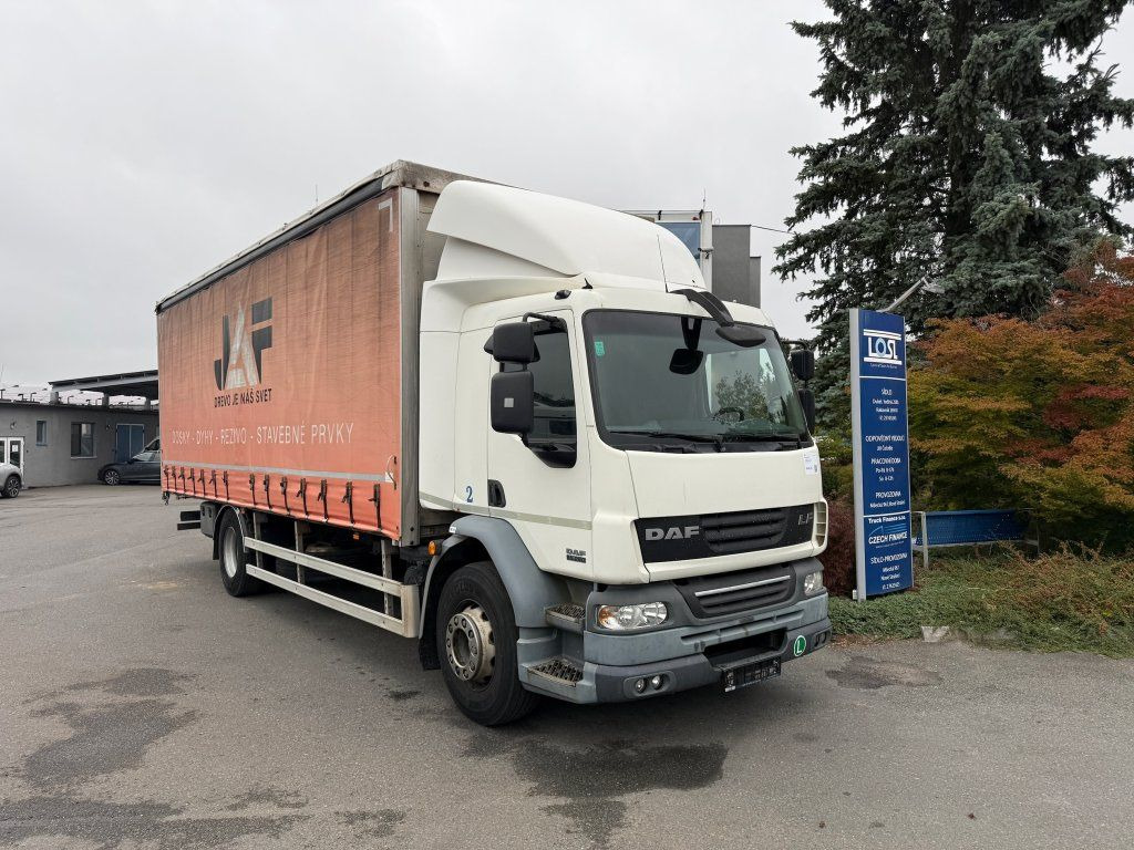 DAF LF55.250 EURO 4 - Камион с брезент: снимка 2 DAF LF55.250 EURO 4 - Камион с брезент: снимка 2