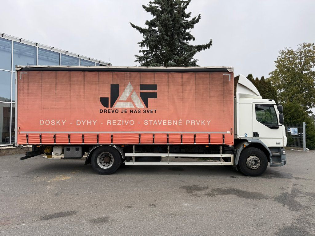 DAF LF55.250 EURO 4 - Камион с брезент: снимка 3 DAF LF55.250 EURO 4 - Камион с брезент: снимка 3