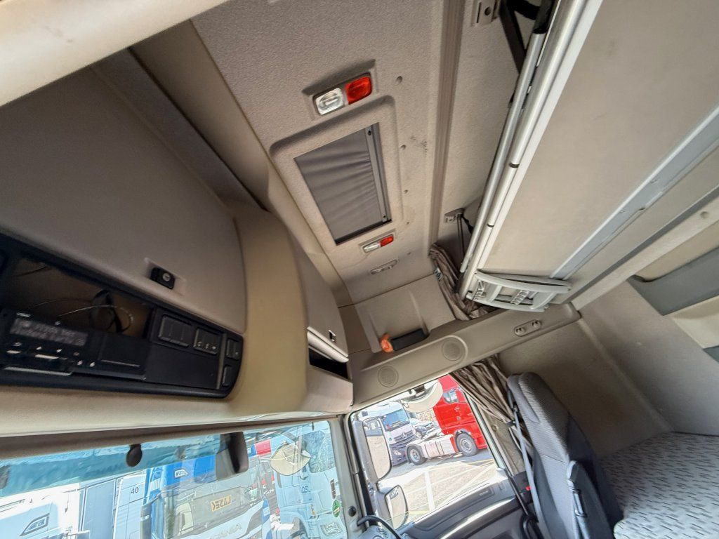 Лизинг на  DAF XF440 EURO 6 6x2 + Agrikom DAF XF440 EURO 6 6x2 + Agrikom: снимка 11
