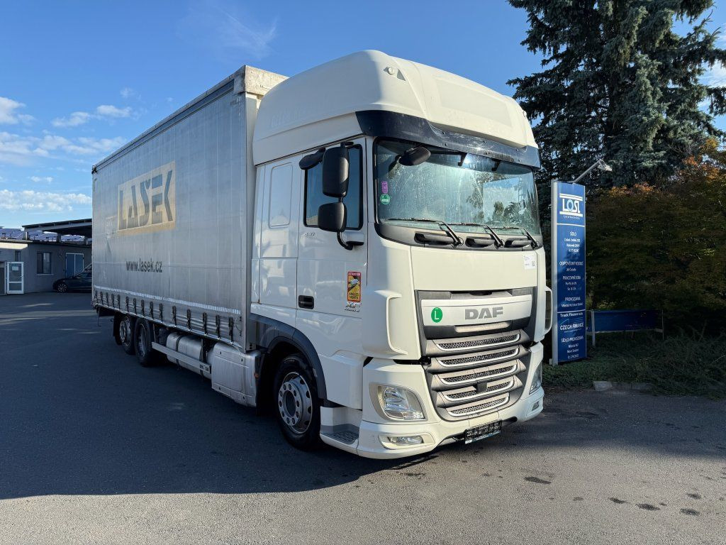 DAF XF440 EURO 6 6x2 - Камион с брезент: снимка 2 DAF XF440 EURO 6 6x2 - Камион с брезент: снимка 2