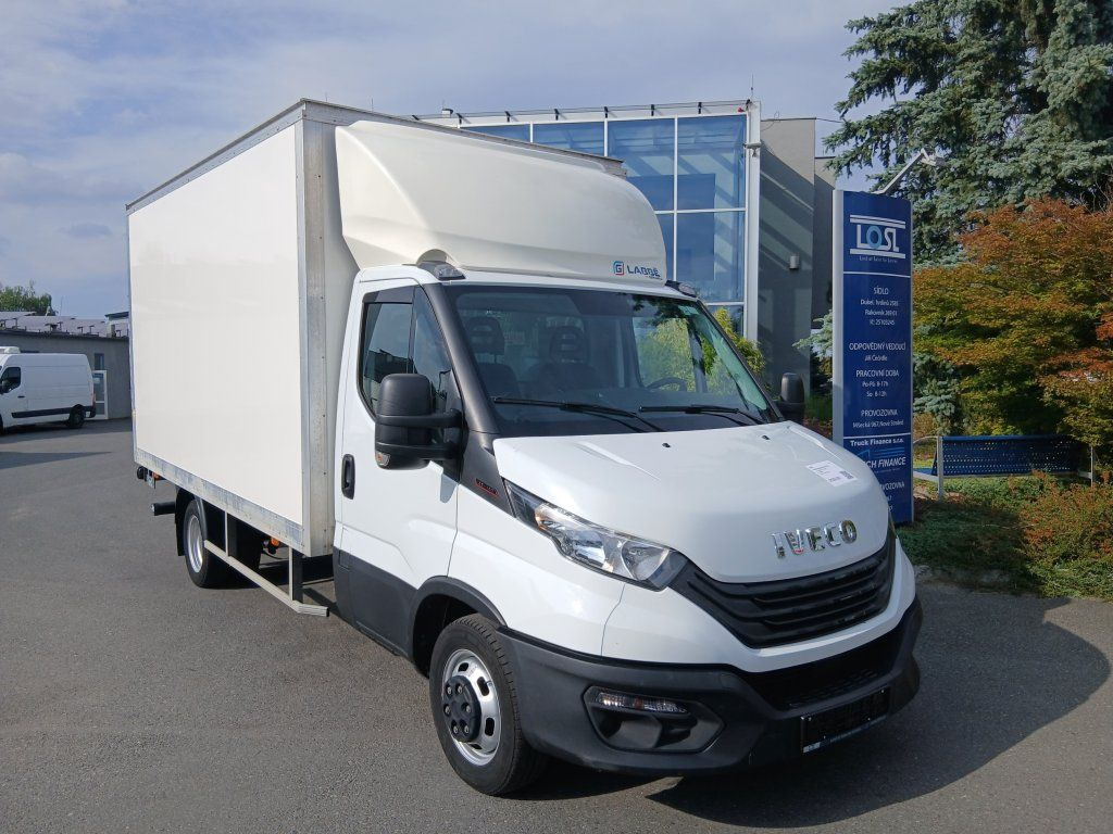 Iveco 35C16 Daily 3,0l - Лекотоварен автомобил фургон: снимка 2 Iveco 35C16 Daily 3,0l - Лекотоварен автомобил фургон: снимка 2