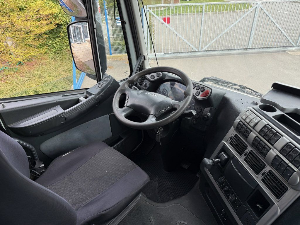 Лизинг на  Iveco AS190E45 Stralis S3 EEV Iveco AS190E45 Stralis S3 EEV: снимка 19