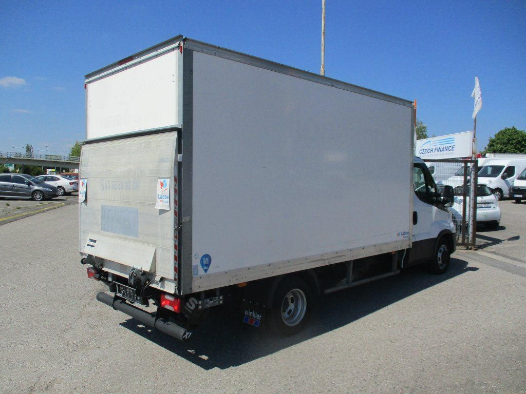 Iveco Daily 35C16 3.0 - Лекотоварен автомобил фургон: снимка 5 Iveco Daily 35C16 3.0 - Лекотоварен автомобил фургон: снимка 5