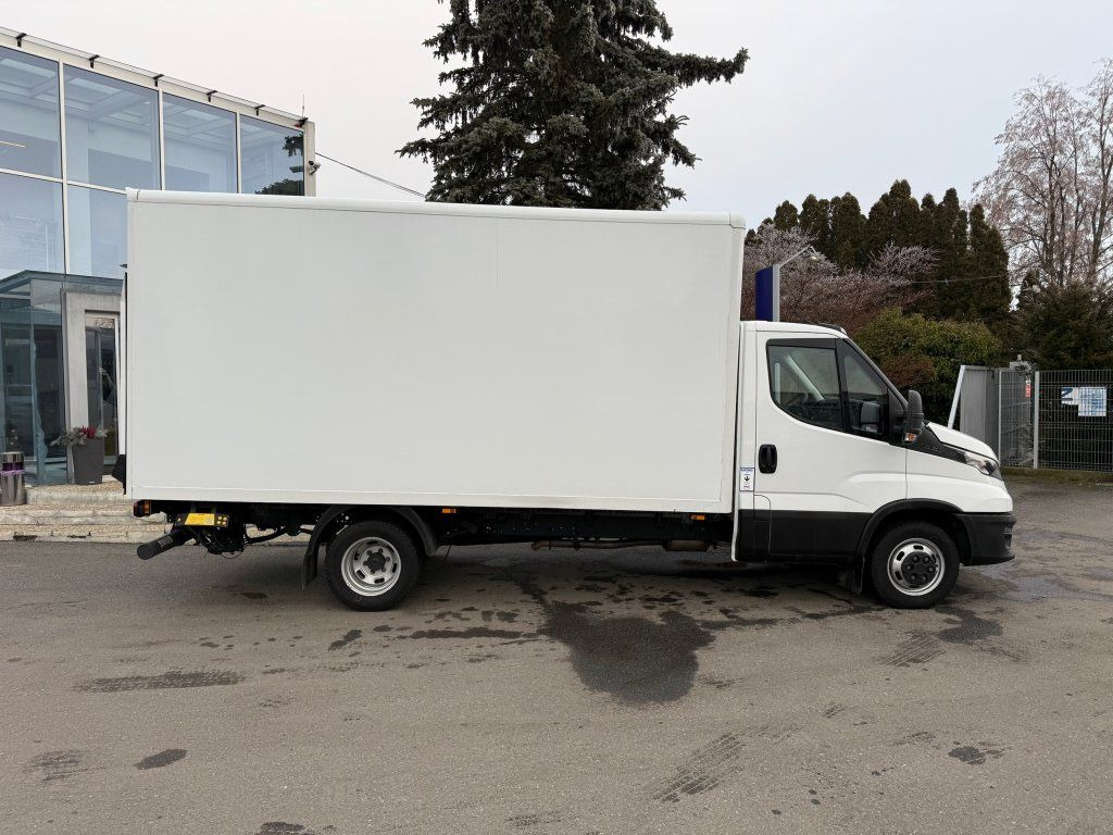 Iveco Daily 35C16 - Лекотоварен автомобил фургон: снимка 3 Iveco Daily 35C16 - Лекотоварен автомобил фургон: снимка 3