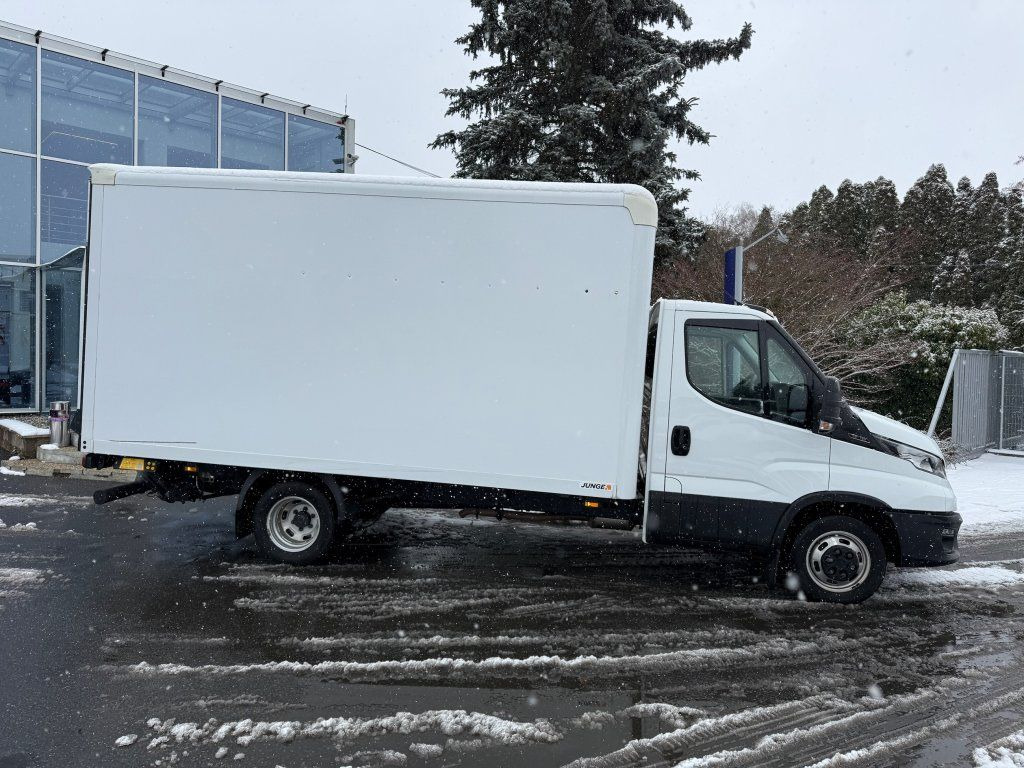Iveco Daily 35C16 - Лекотоварен автомобил фургон: снимка 2 Iveco Daily 35C16 - Лекотоварен автомобил фургон: снимка 2