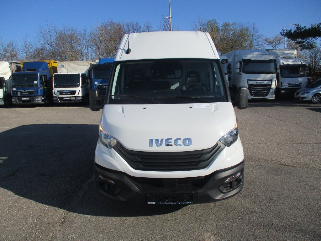 Iveco Daily 35S16 - Товарен бус: снимка 2 Iveco Daily 35S16 - Товарен бус: снимка 2
