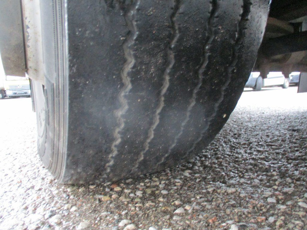 Мултилифт с кука камион Iveco Eurocargo 140E22: снимка 13 Мултилифт с кука камион Iveco Eurocargo 140E22: снимка 13