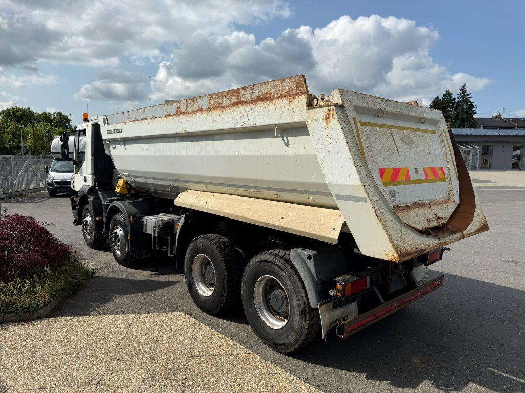 Iveco Trakker 410 S1 8x4 - Самосвал камион: снимка 4 Iveco Trakker 410 S1 8x4 - Самосвал камион: снимка 4