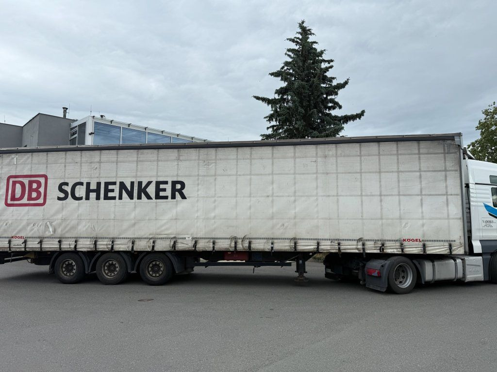 Kögel S24-1 MEGA/lowdeck - Брезентово полуремарке: снимка 2 Kögel S24-1 MEGA/lowdeck - Брезентово полуремарке: снимка 2