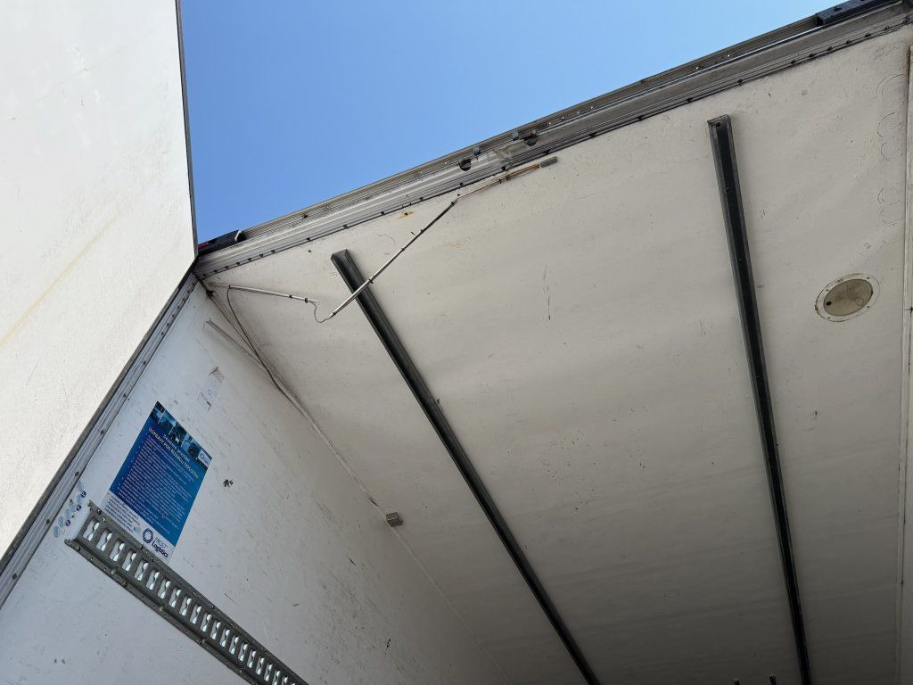 Затворена каросерия полуремарке Lamberet LVF S3 Carrier Maxima 1300: снимка 16 Затворена каросерия полуремарке Lamberet LVF S3 Carrier Maxima 1300: снимка 16