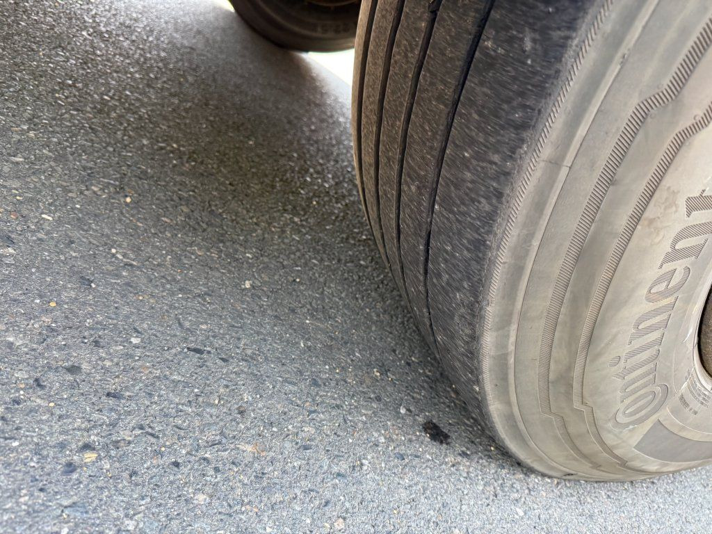 Затворена каросерия полуремарке Lamberet LVF S3 Carrier Maxima 1300: снимка 8 Затворена каросерия полуремарке Lamberet LVF S3 Carrier Maxima 1300: снимка 8