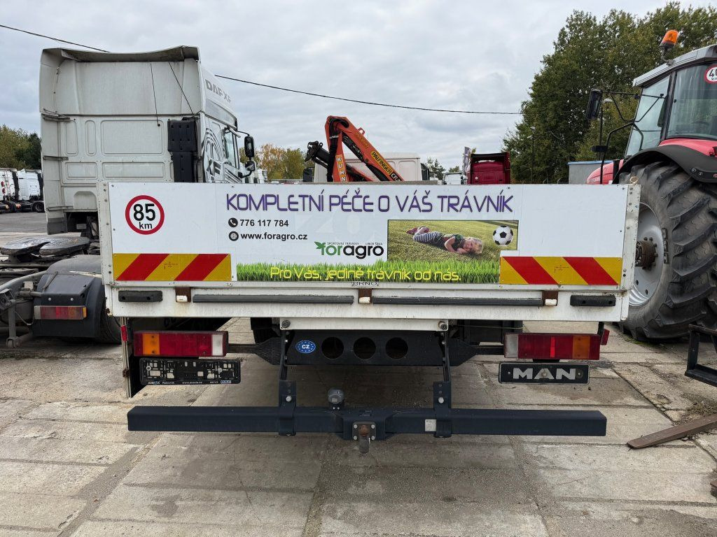 MAN 12.185 EURO 3 Kran UNBEWEGLICH - Камион с кран: снимка 4 MAN 12.185 EURO 3 Kran UNBEWEGLICH - Камион с кран: снимка 4