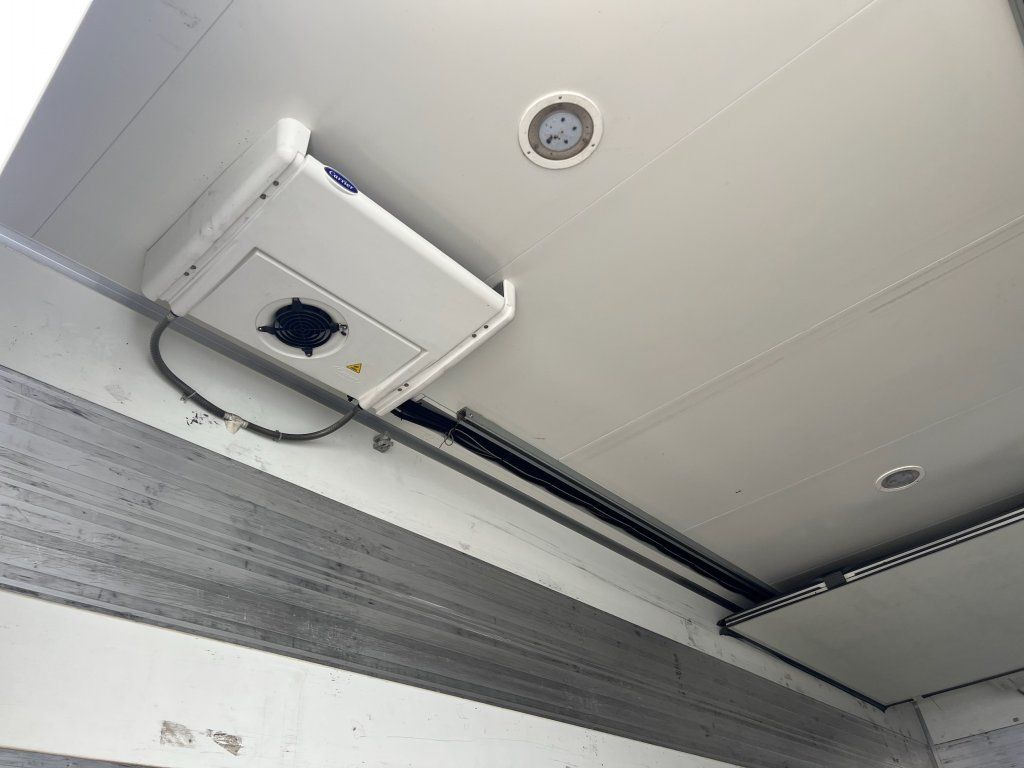 Рефрижератор камион MAN TGL12.220 EURO 6 Carrier Xarios 600: снимка 11 Рефрижератор камион MAN TGL12.220 EURO 6 Carrier Xarios 600: снимка 11