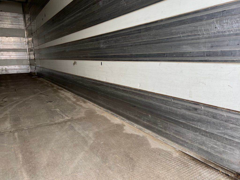 Рефрижератор камион MAN TGL12.220 EURO 6 Carrier Xarios 600: снимка 13 Рефрижератор камион MAN TGL12.220 EURO 6 Carrier Xarios 600: снимка 13