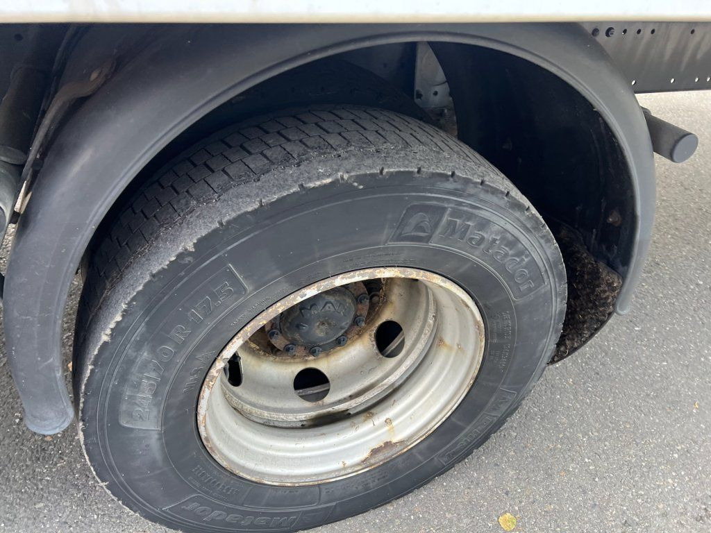 Рефрижератор камион MAN TGL12.220 EURO 6 Carrier Xarios 600: снимка 8 Рефрижератор камион MAN TGL12.220 EURO 6 Carrier Xarios 600: снимка 8