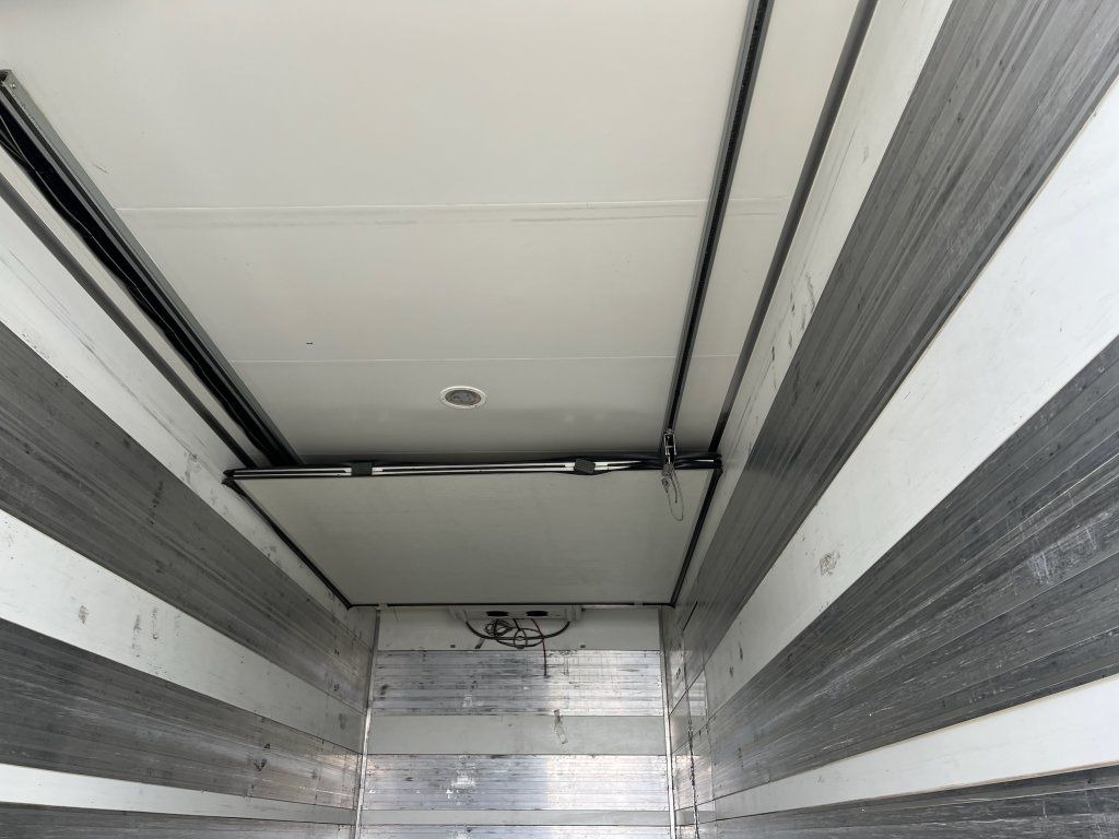 Рефрижератор камион MAN TGL12.220 EURO 6 Carrier Xarios 600: снимка 12 Рефрижератор камион MAN TGL12.220 EURO 6 Carrier Xarios 600: снимка 12