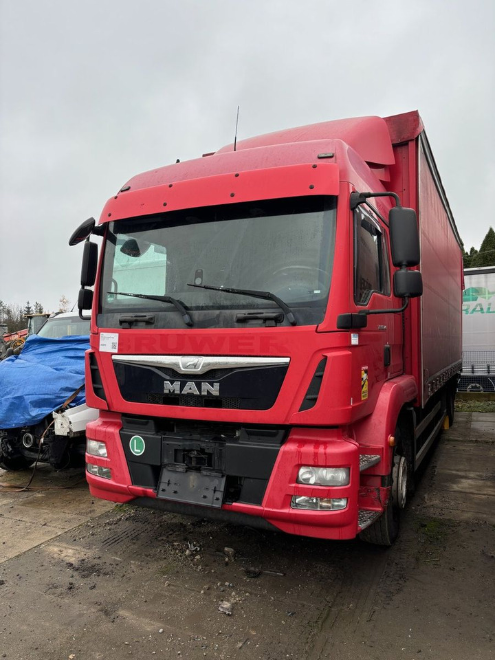 MAN TGM18.340 EURO 6 UNANGETRIEBEN - Камион с брезент: снимка 1 MAN TGM18.340 EURO 6 UNANGETRIEBEN - Камион с брезент: снимка 1