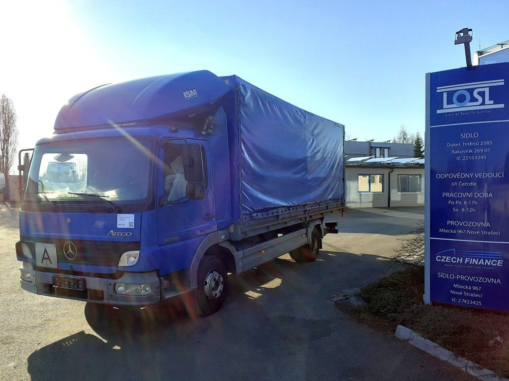 Mercedes-Benz 1018 Atego EURO 3 - Камион с брезент: снимка 1 Mercedes-Benz 1018 Atego EURO 3 - Камион с брезент: снимка 1