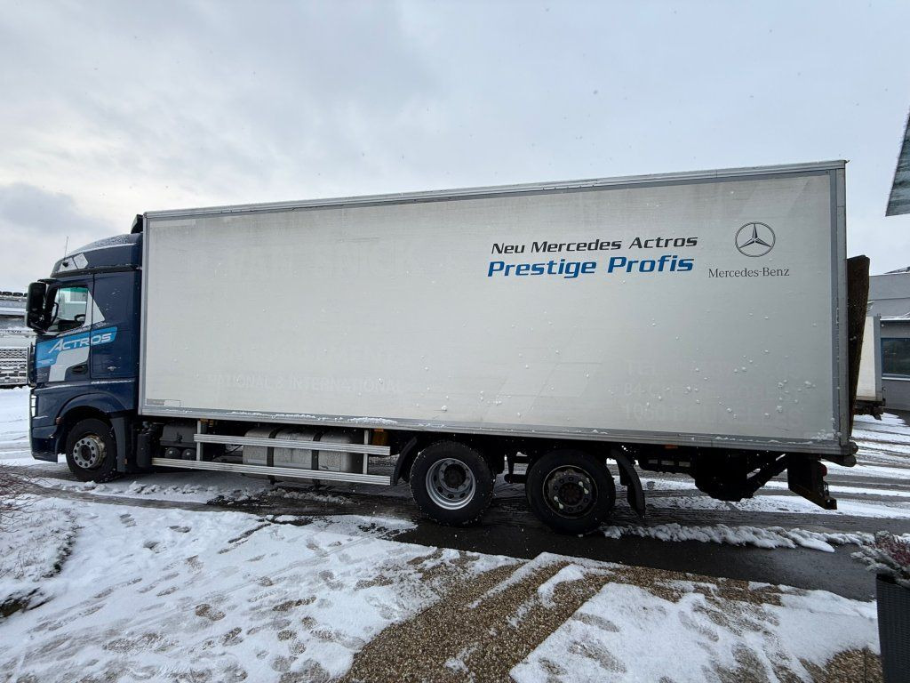 Mercedes-Benz 2542 Actros 6x2 EURO 6 - Рефрижератор камион: снимка 5 Mercedes-Benz 2542 Actros 6x2 EURO 6 - Рефрижератор камион: снимка 5