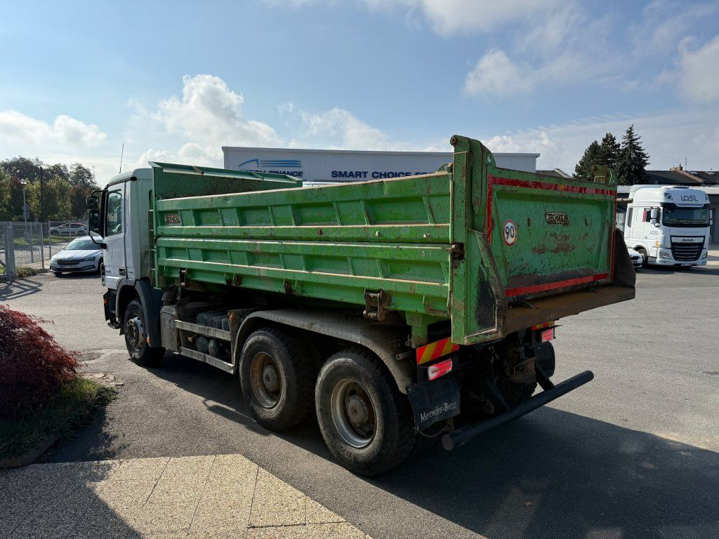 Mercedes-Benz 2641 Actros 6x4 EURO 4 - Самосвал камион: снимка 5 Mercedes-Benz 2641 Actros 6x4 EURO 4 - Самосвал камион: снимка 5