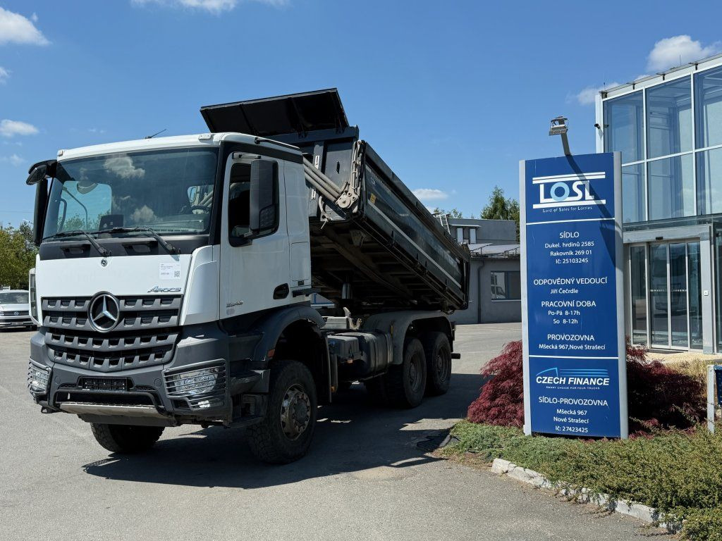 Mercedes-Benz 3343 Arocs 6x6 S3 EURO 6 - Самосвал камион: снимка 1 Mercedes-Benz 3343 Arocs 6x6 S3 EURO 6 - Самосвал камион: снимка 1